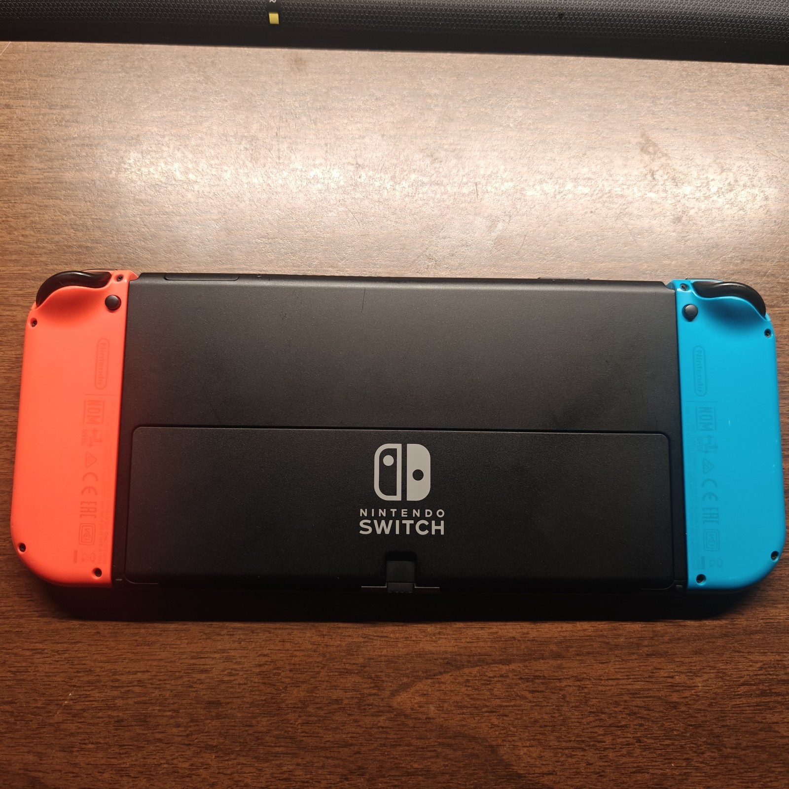 Nintendo Switch OLED 64GB – PRISTINE Condition + Hall Effect Sticks Bundle !