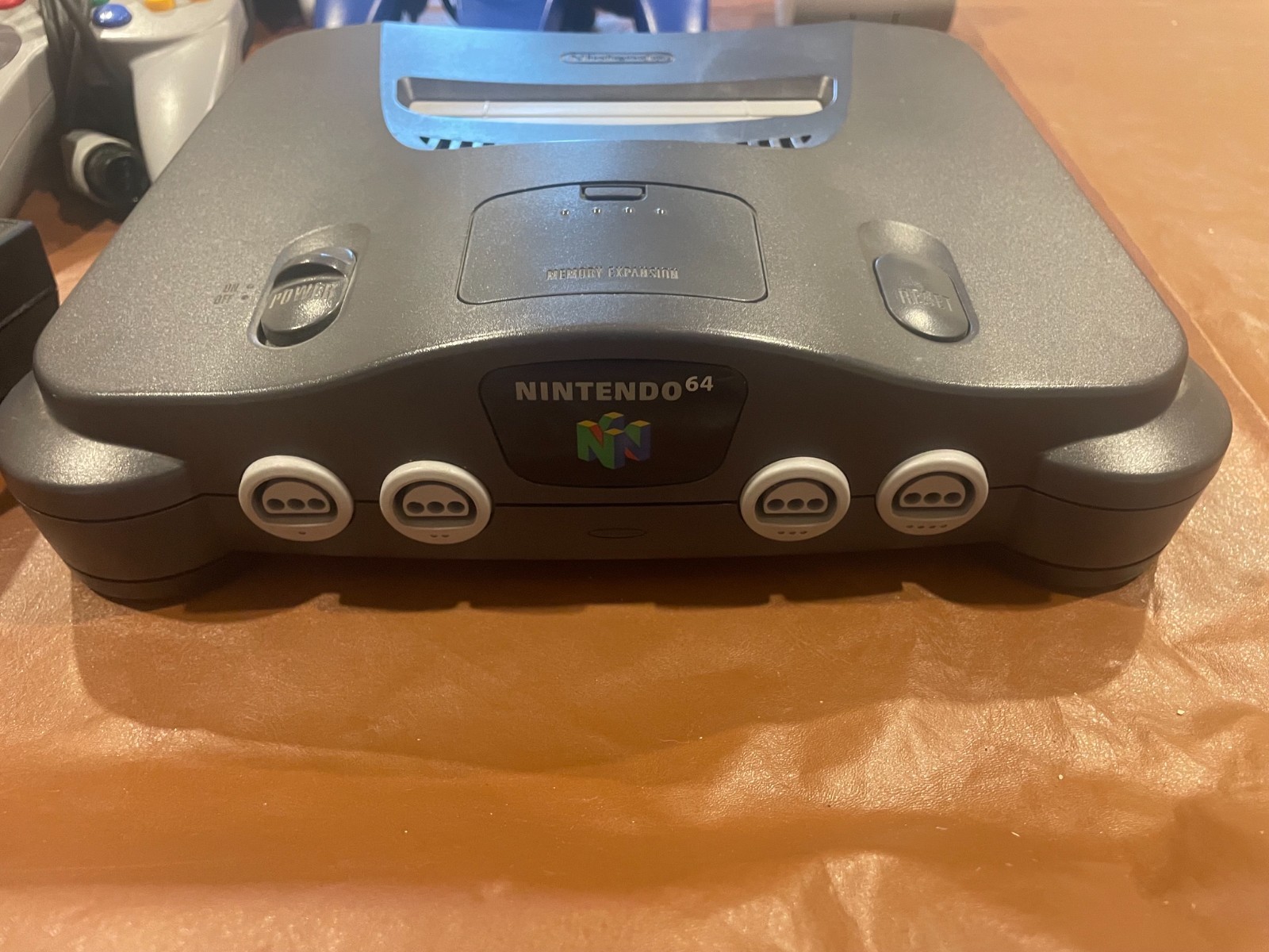 Nintendo 64 Game Console -NUS-001- Tested..Tremor Pak, 2 Memory Cards, 3 Cont