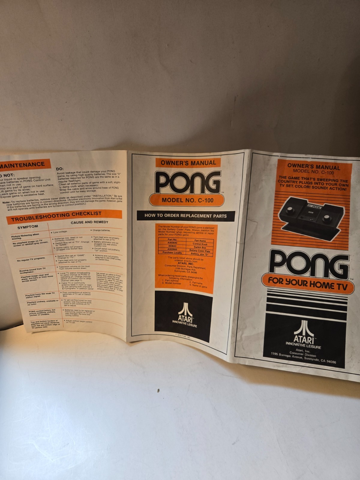 Atari C-100 Pong Console in original box with instructions