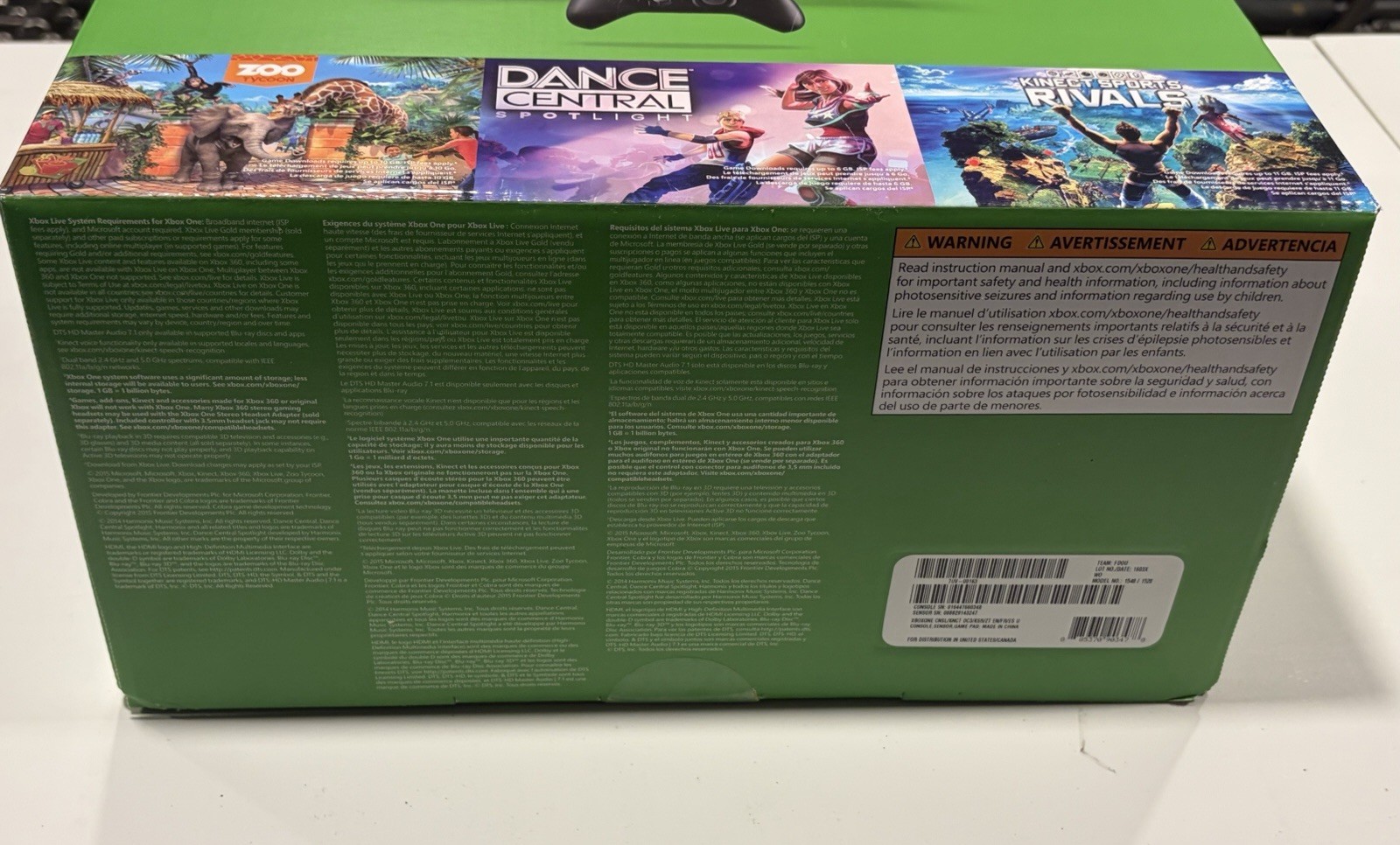 Microsoft Xbox One Console Bundle w/ Kinect, Controllers, Original Box & Inserts