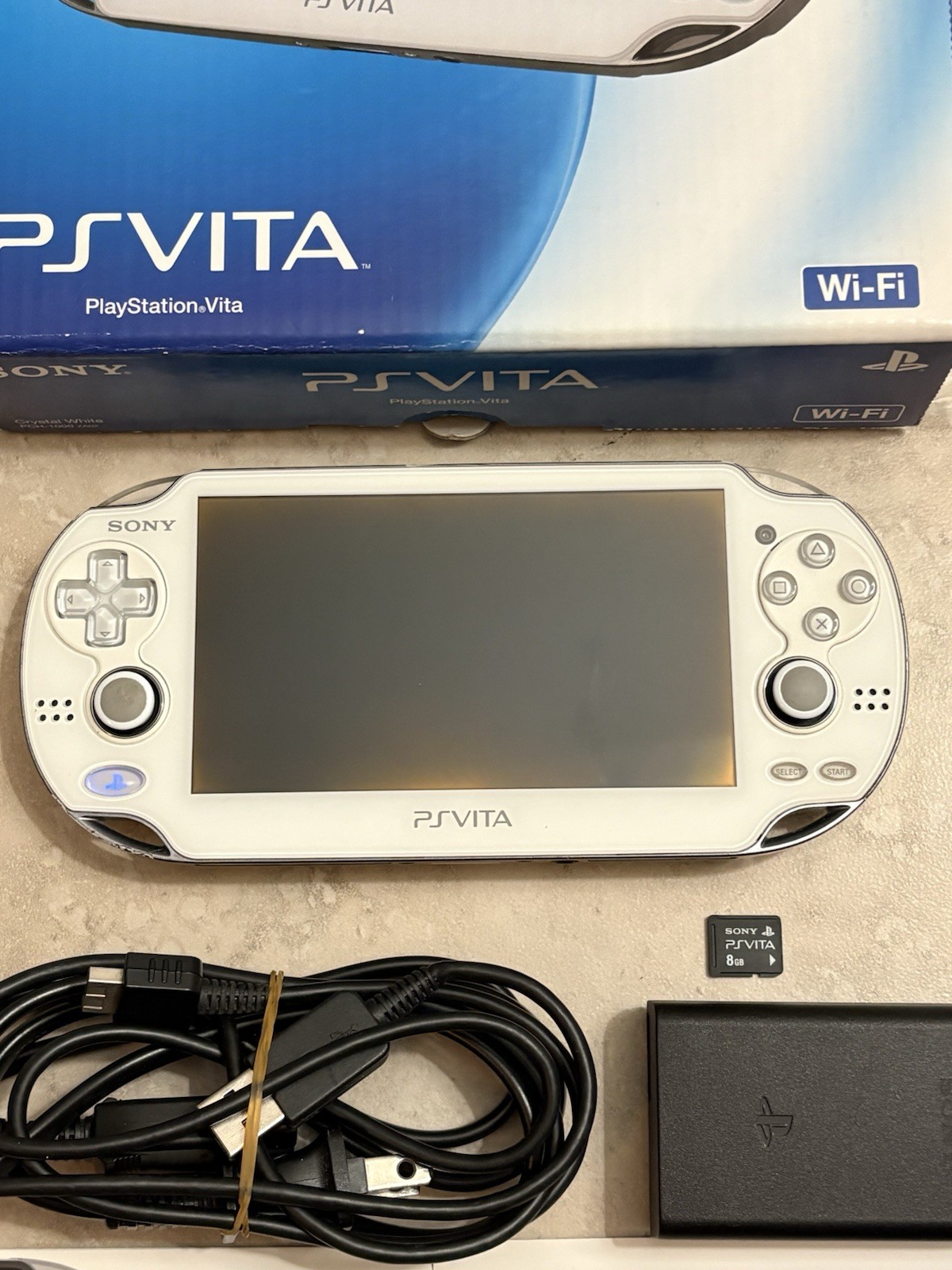 Sony PS Vita PCH-1000 Complete In Box – White 8GB Very Good Condition USA Seller