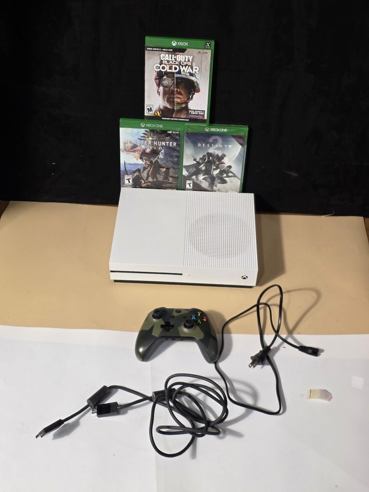 Xbox One S 500GB Bundle – Controller + 3 Games + Cables