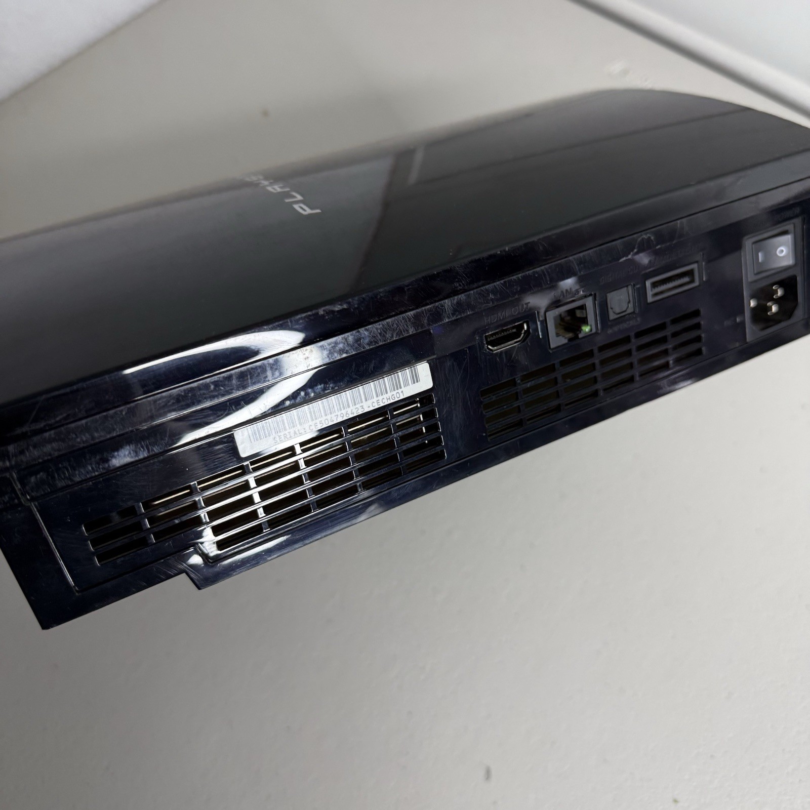 Sony PlayStation Fat PS3 Console Only working