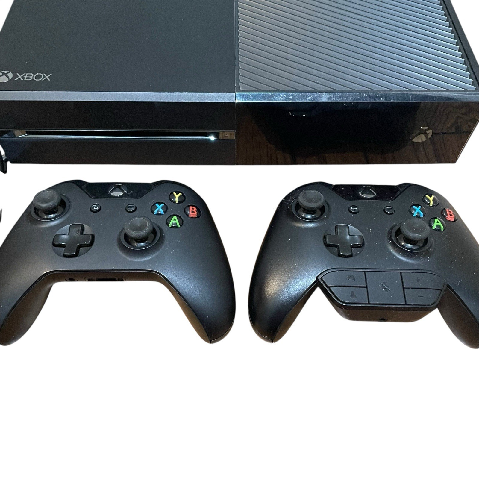 Microsoft Xbox One 500GB Console Bundle with Power Supply & 2 Controllers
