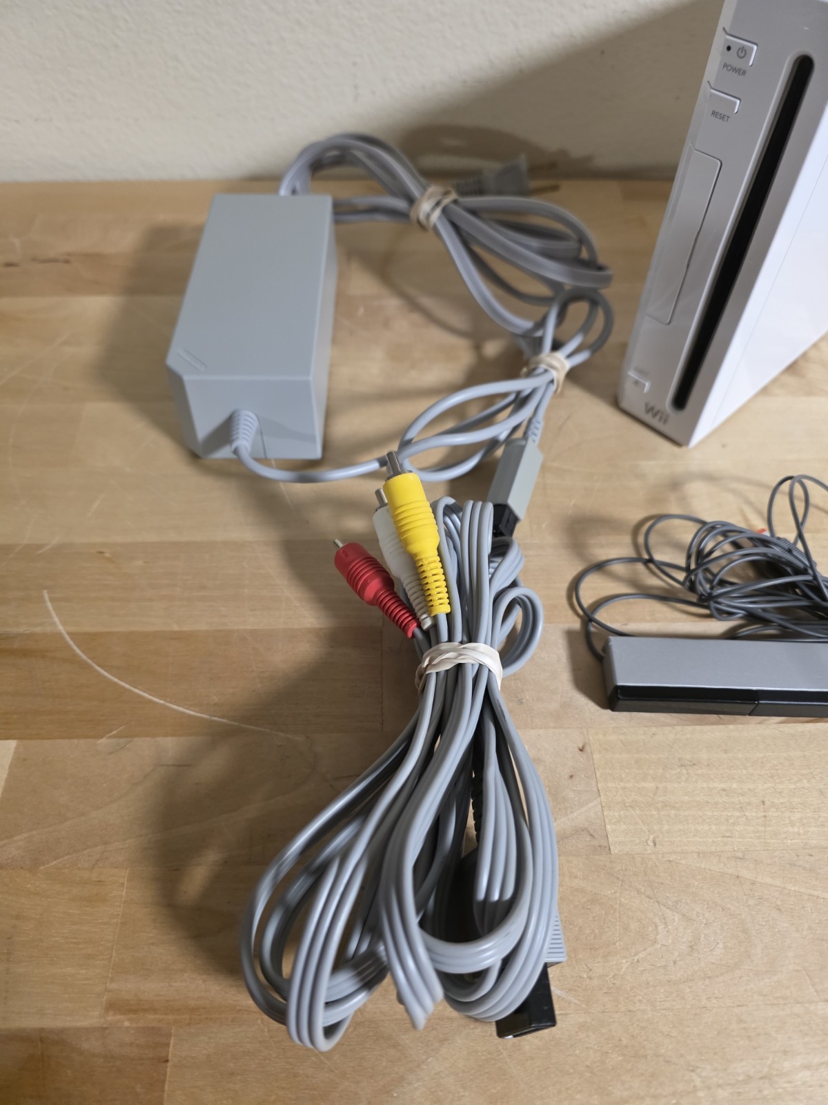 Nintendo Wii RVL001 Console With Cords Tested White System No Controller