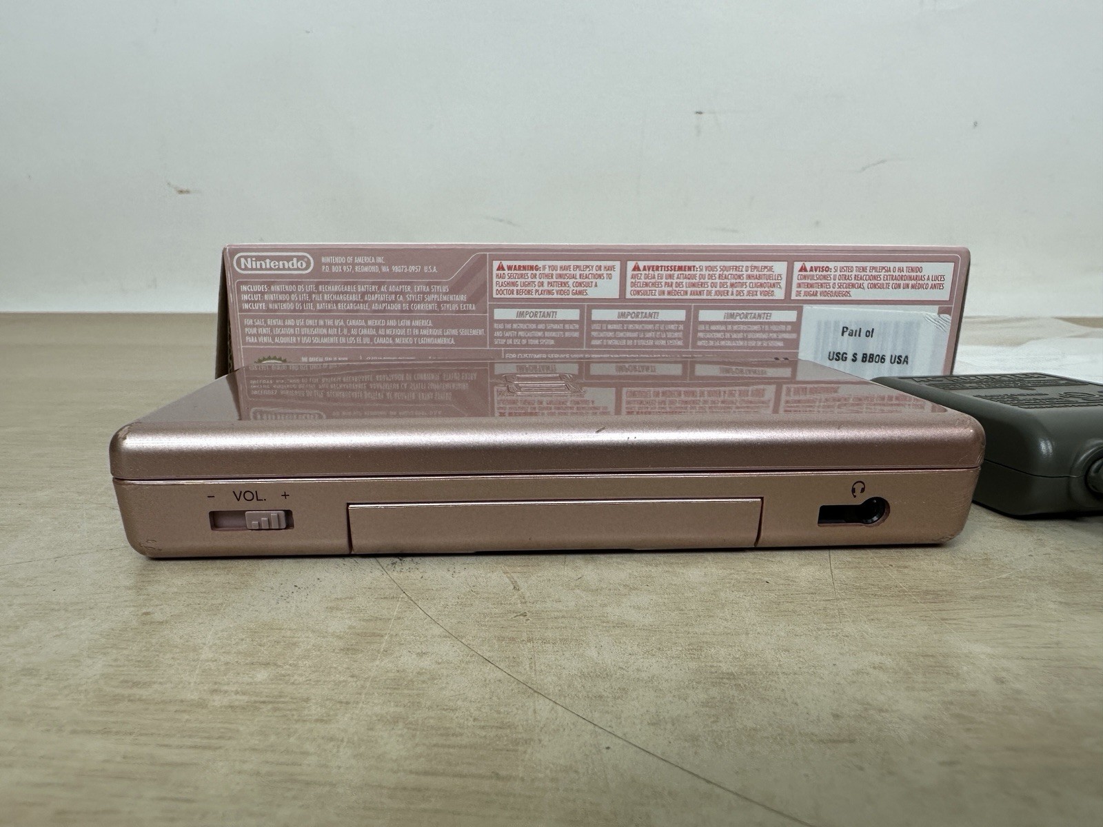 Nintendo DS Lite Metallic Rose Pink Handheld USG-001 Complete In Box CIB – WORKS