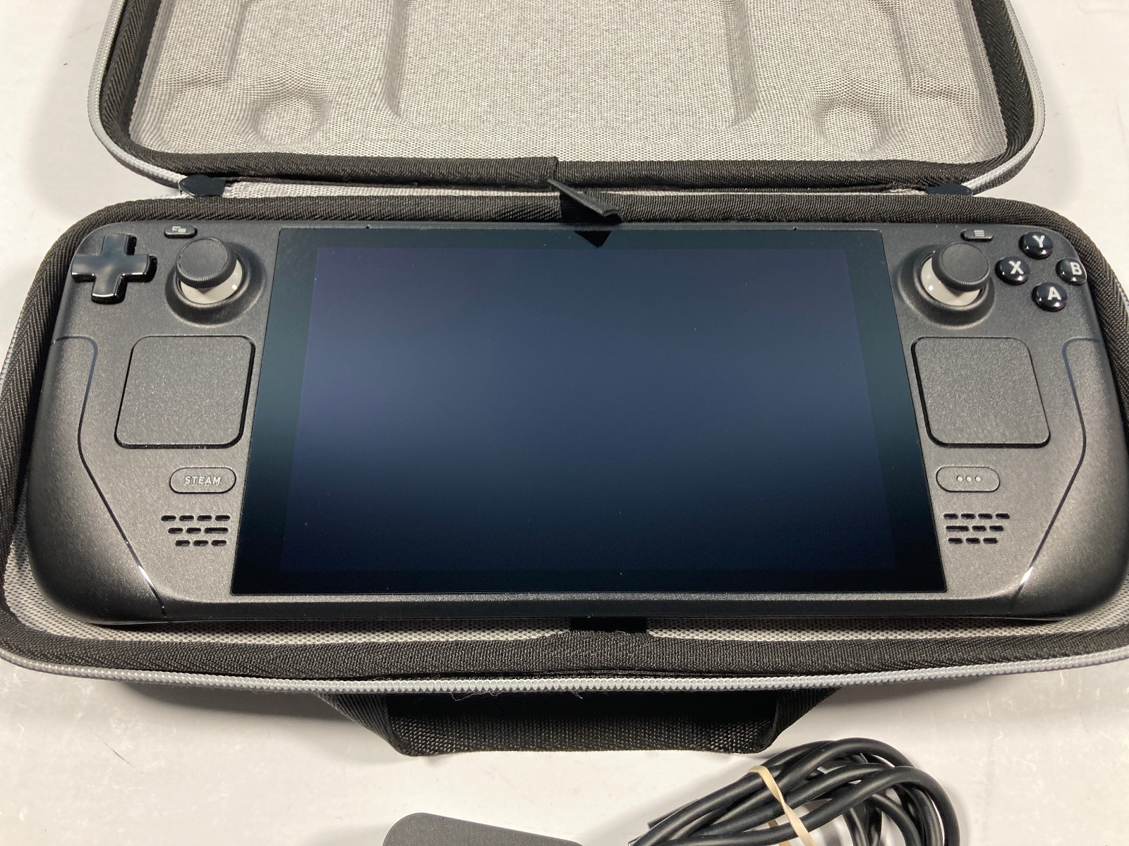 Valve Steam Deck 256GB Handheld System with Blue Logo Case – Very Good