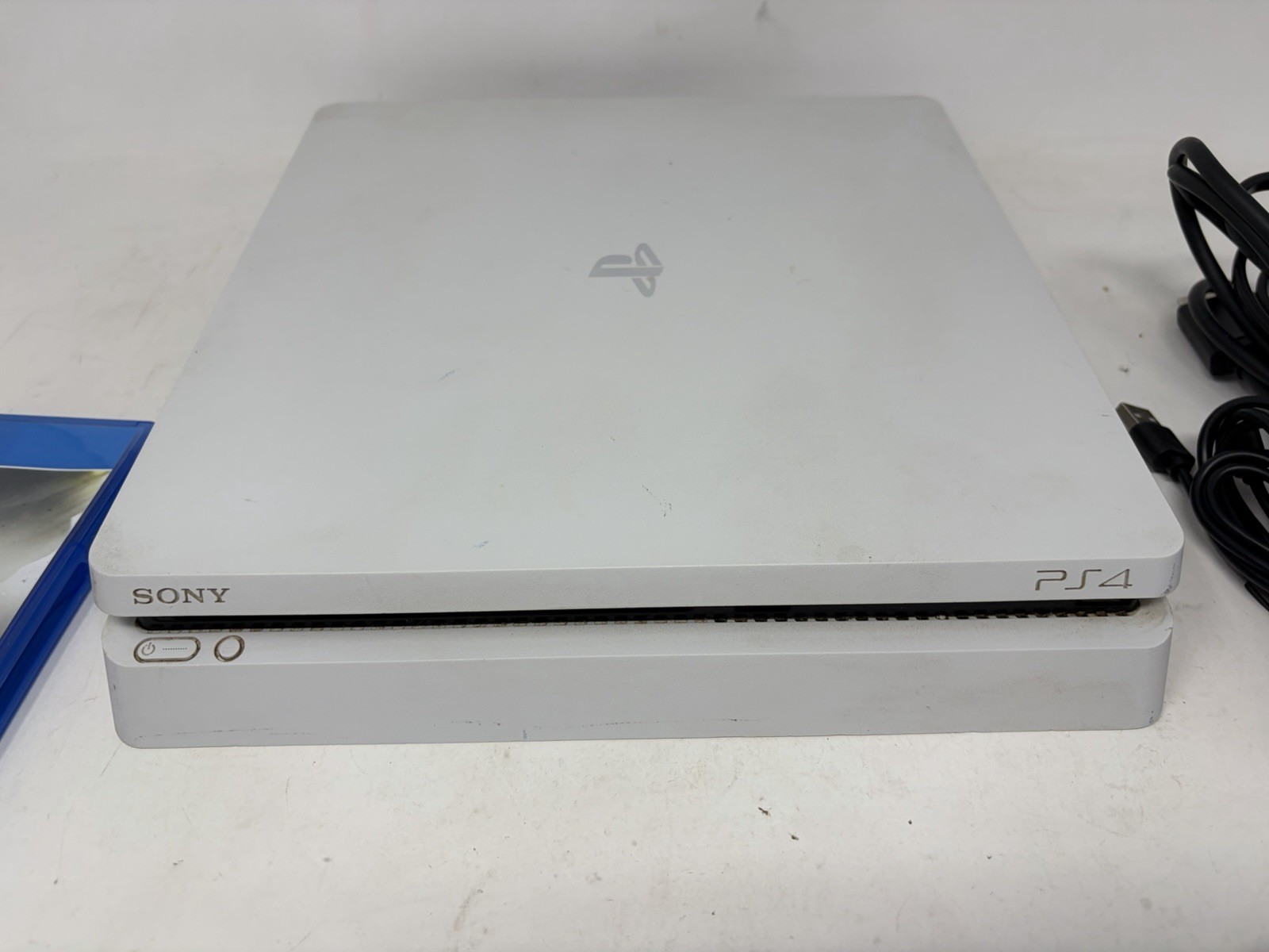 Sony PlayStation 4 Slim 500GB White Console Call of Duty Infinite Warfare Bundle