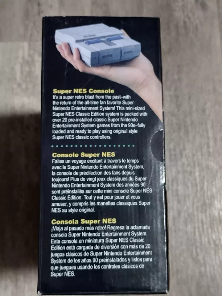 Super Nintendo Entertainment System SNES Classic Mini Edition NEW in box