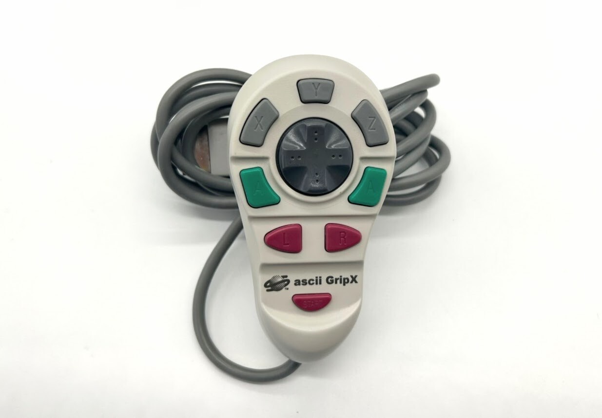 Sega Saturn Console HST-3200 2xController 2xGame Soft NTSC-J Japan #381