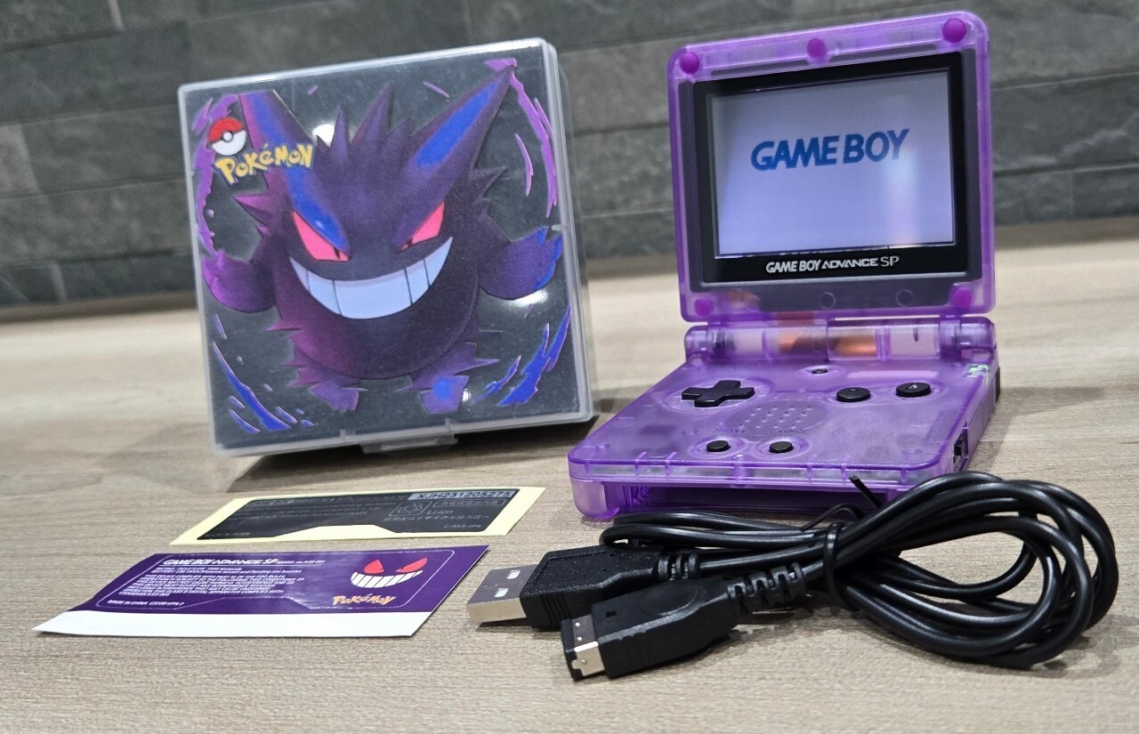 Nintendo Gameboy Advance SP Gengar Pokémon Reshell *Glass Screen & New Battery*
