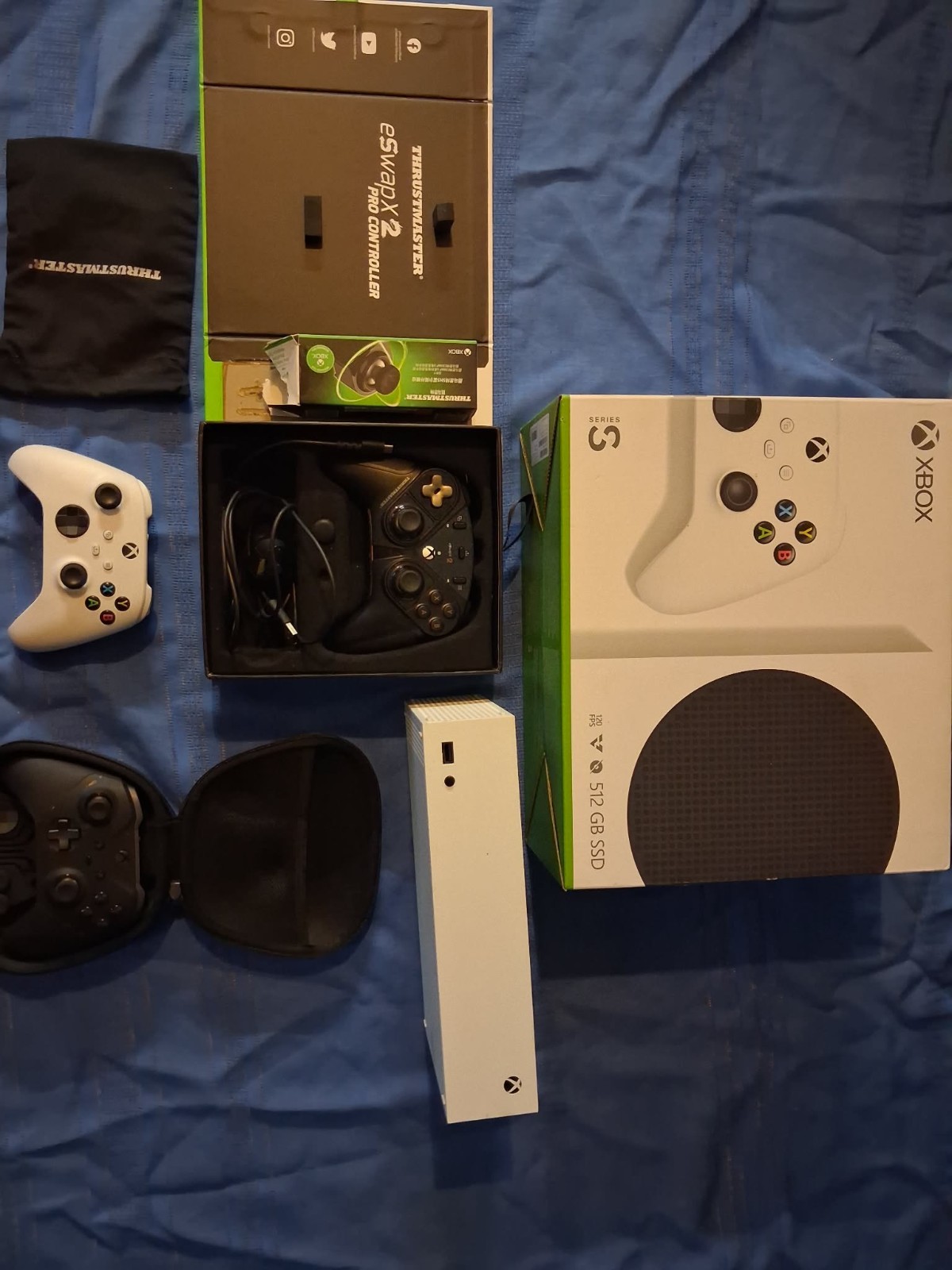 Microsoft Xbox Series S 512GB White SSD Bundle w/ 3 Controllers