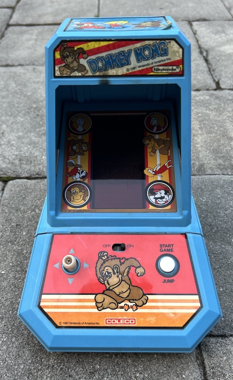 Vintage 1982 Donkey Kong Nintendo Coleco Tabletop Mini Arcade For Repair