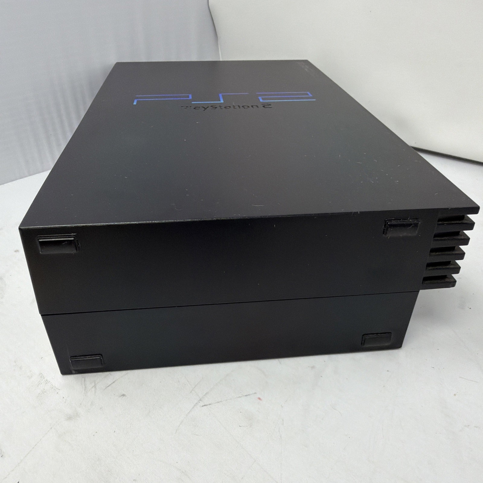 Sony PlayStation 2: Fat Console (SCPH-30001) w/FFX, 1 OEM DualShock 2, 1 Mascara
