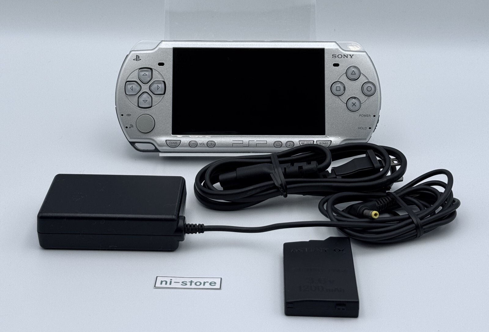 Sony PSP-2000 PSP 2000 Console Silver Region free w/adapter, battery – Very Good