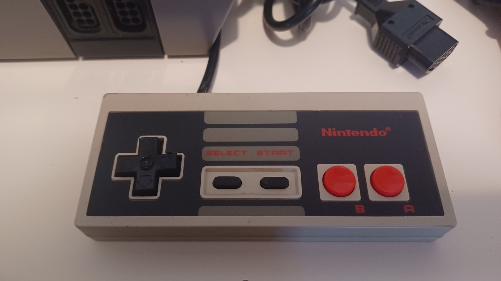 NES Console System Bundle with Super Mario Bros / Duck Hunt. New 72 Pin