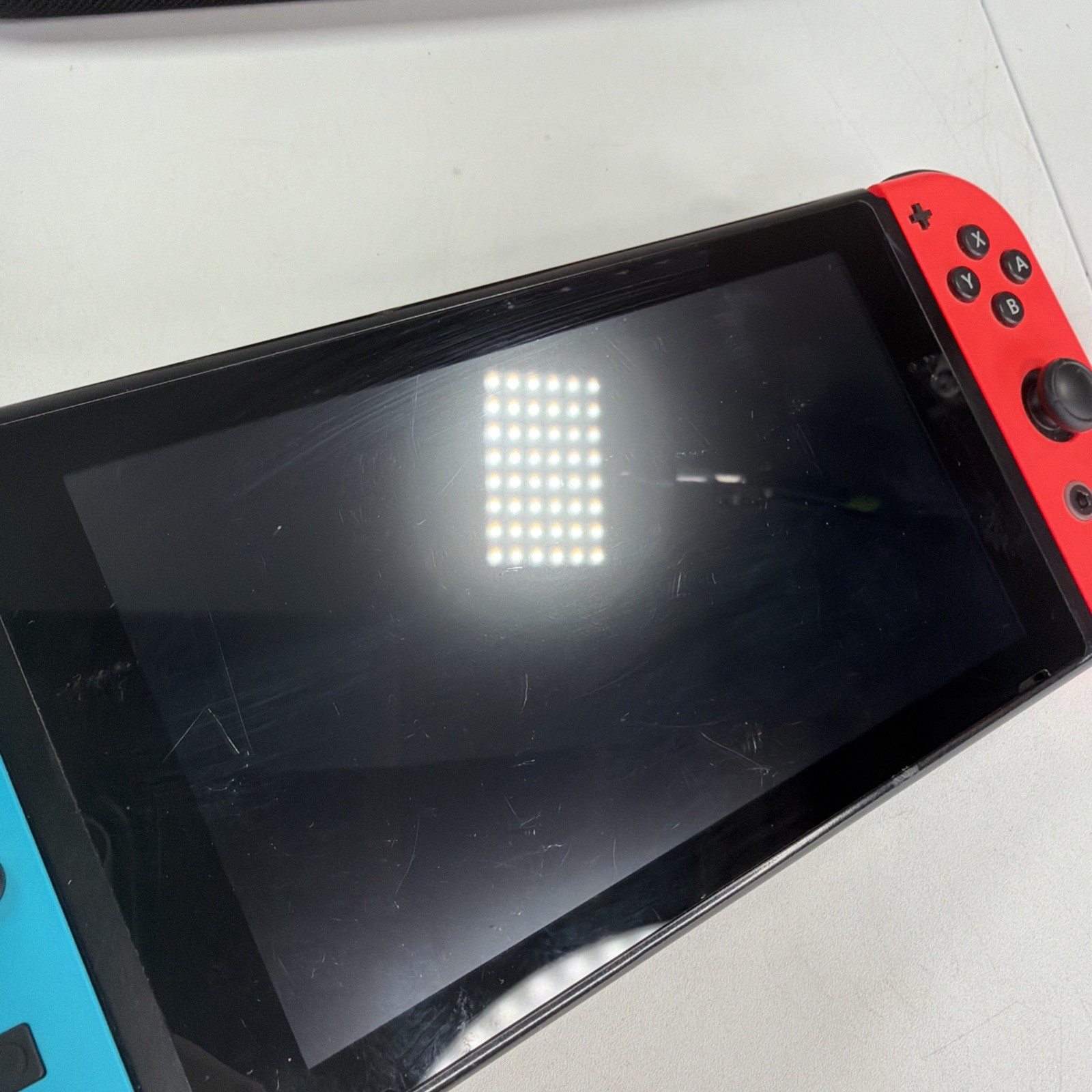 Nintendo Switch HAC-001 32GB Black Console w/Neon Red & Blue Joy-Con 128gb Micro