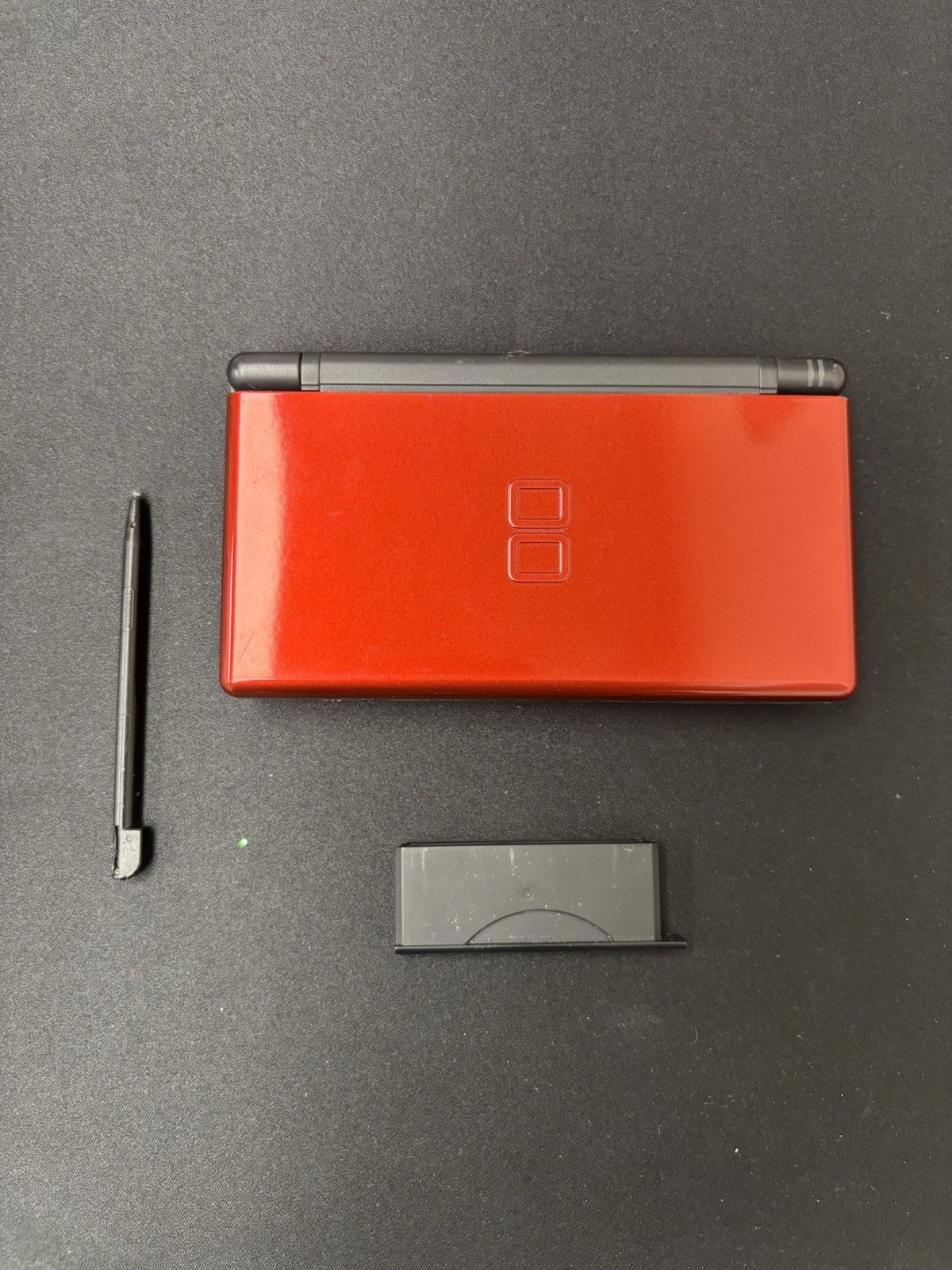 Nintendo DS Lite Crimson Handheld System – Red/Black
