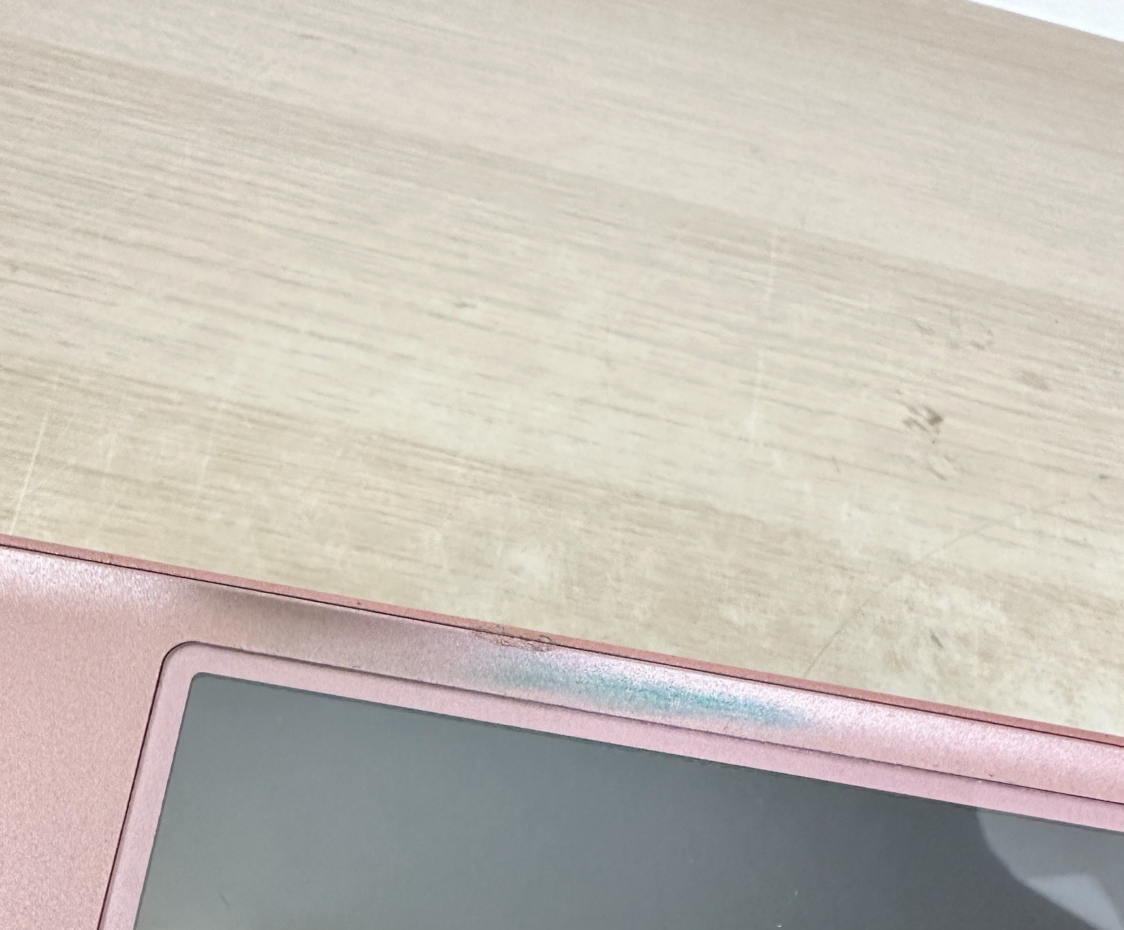 Nintendo DSi XL – Metallic Rose Pink w/ Charger & White Stylus – Tested & Works