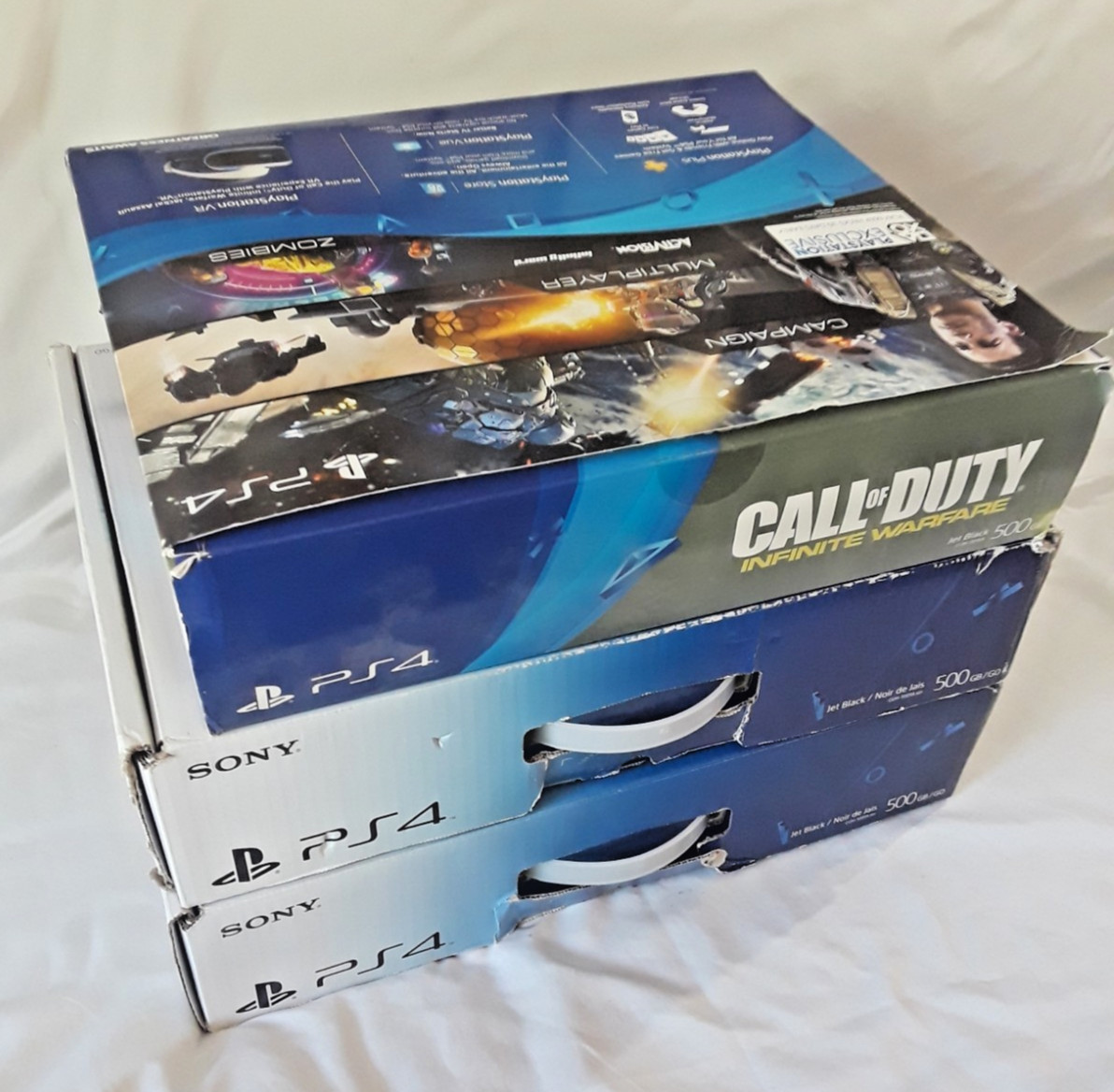 Sony Playstation PS4 CONSOLE LOT x 3 w/ original Boxes + controllers, camera