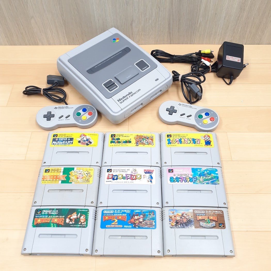 Nintendo Super Famicom Console bundle with 9 Games S. Mario SNES Japan SHVC-001