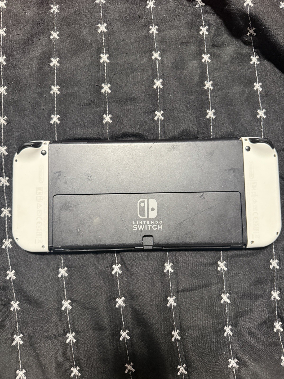 Nintendo Switch OLED Model HEG-001 Handheld Console – 64GB – White