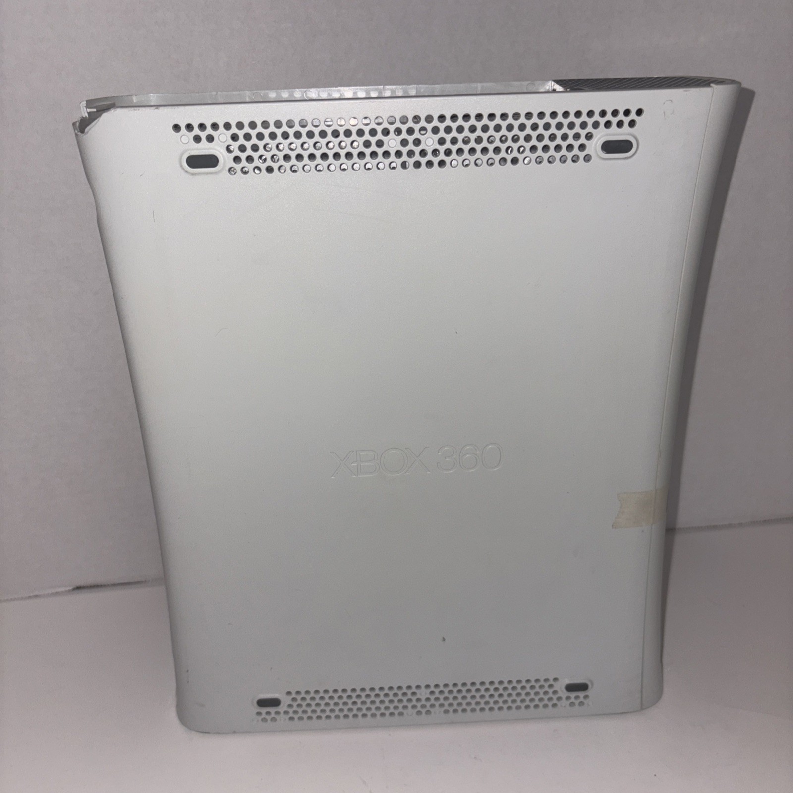 Xbox 360 White Untested or for Parts & Repair Only No Cords No Controller No HDD