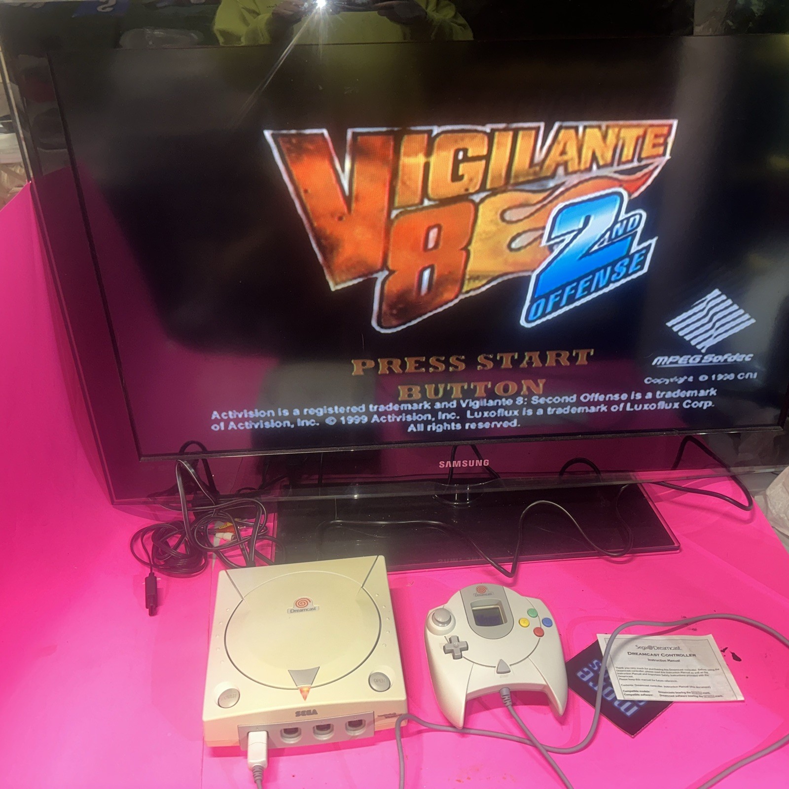 SEGA Dreamcast Console Bundle HKT-3020 VMU Cords OEM Controller Tested Working