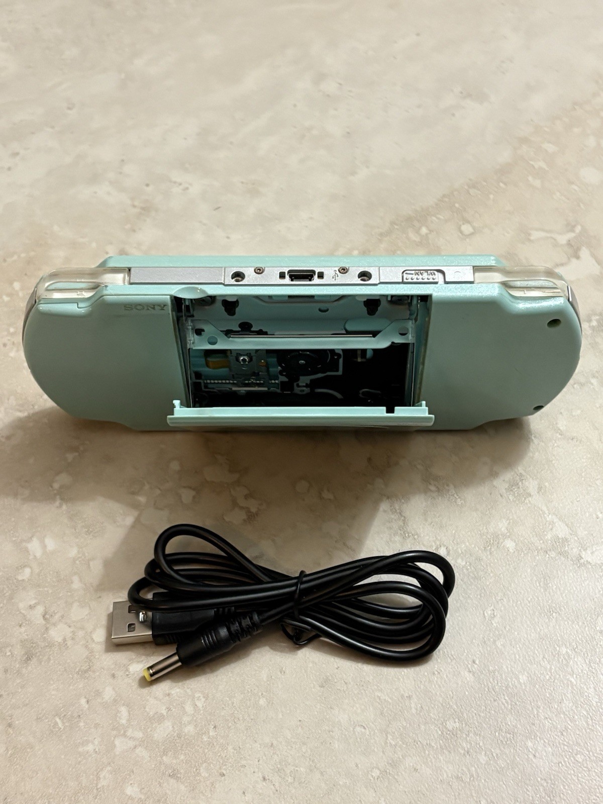 PSP 2000 Mint Green Console Charger Battery USA Seller