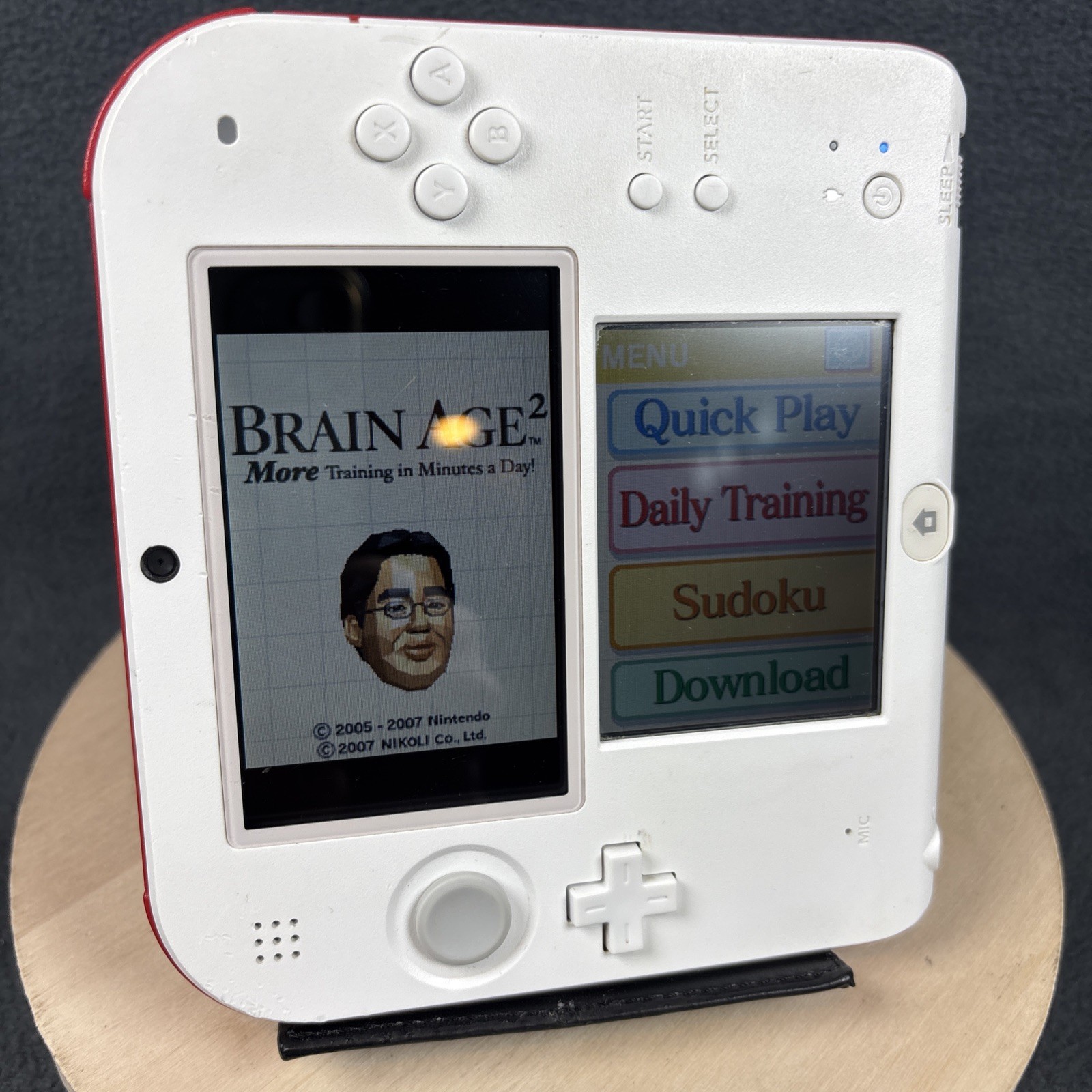 Nintendo 2DS Scarlet Red/White Console FTR-001 w/ Super Mario Bros. 2 & Charger