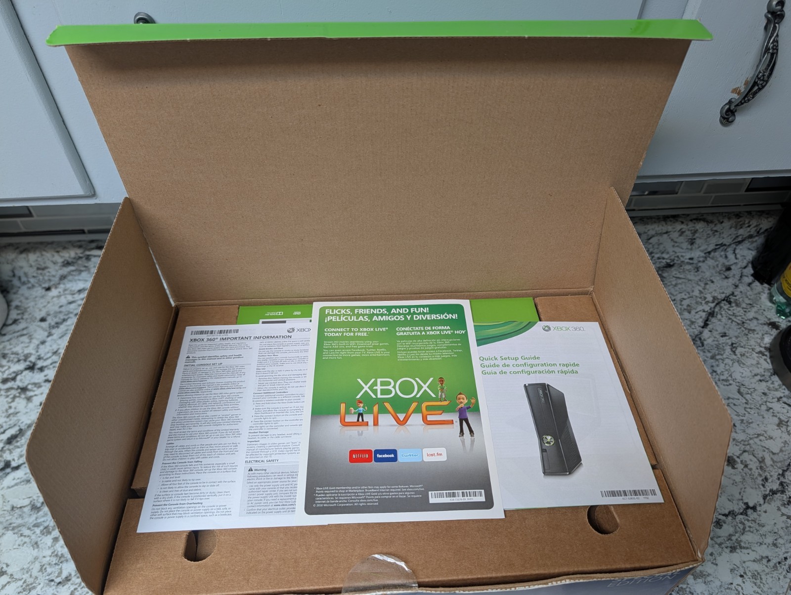 2012 Microsoft Xbox 360 Slim 4GB White Console Skylanders Bundle New OPEN BOX