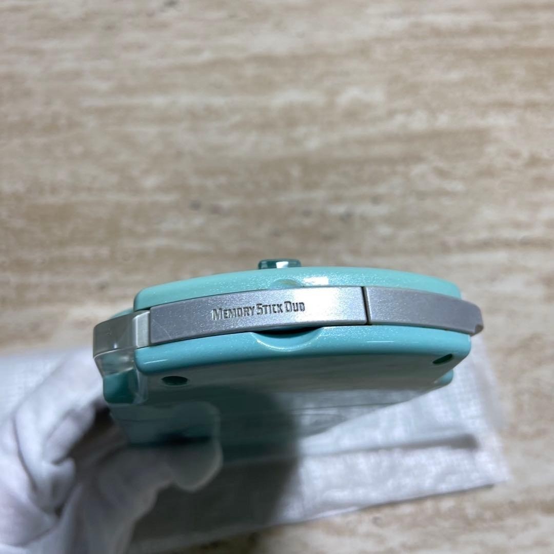 Sony PSP-2000 Mint Green Console Boxed Complete Tested Near Mint 7111