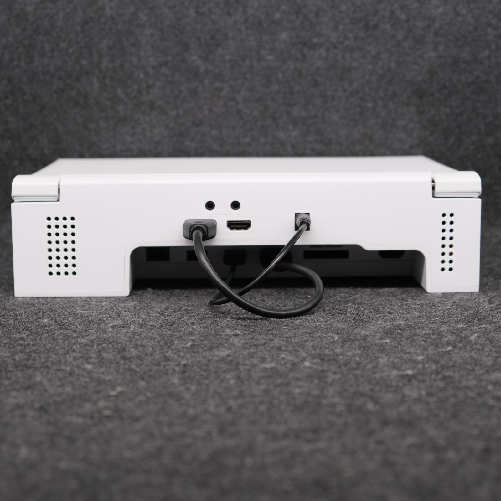 Xbox Series S W/Portable Screen, Controller & Remote