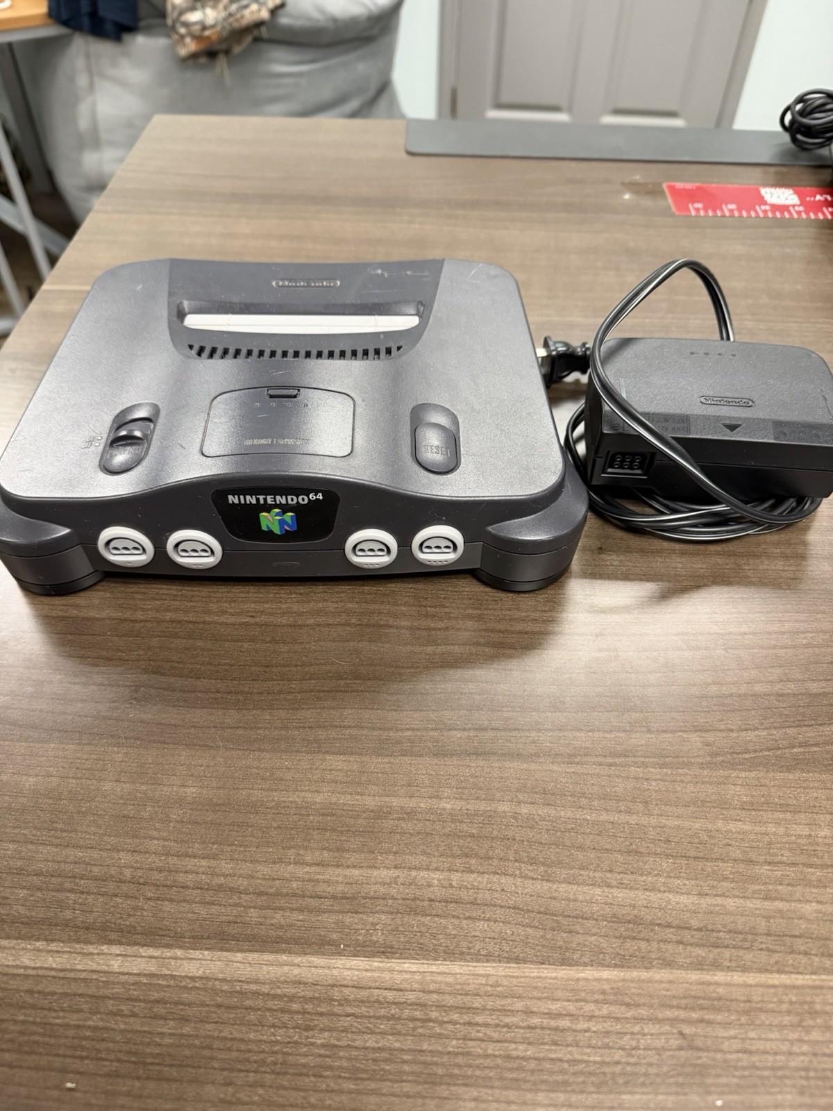 Nintendo 64 Console Gray NUS-001(USA) Vintage 1996 Jumper Pack Powers On