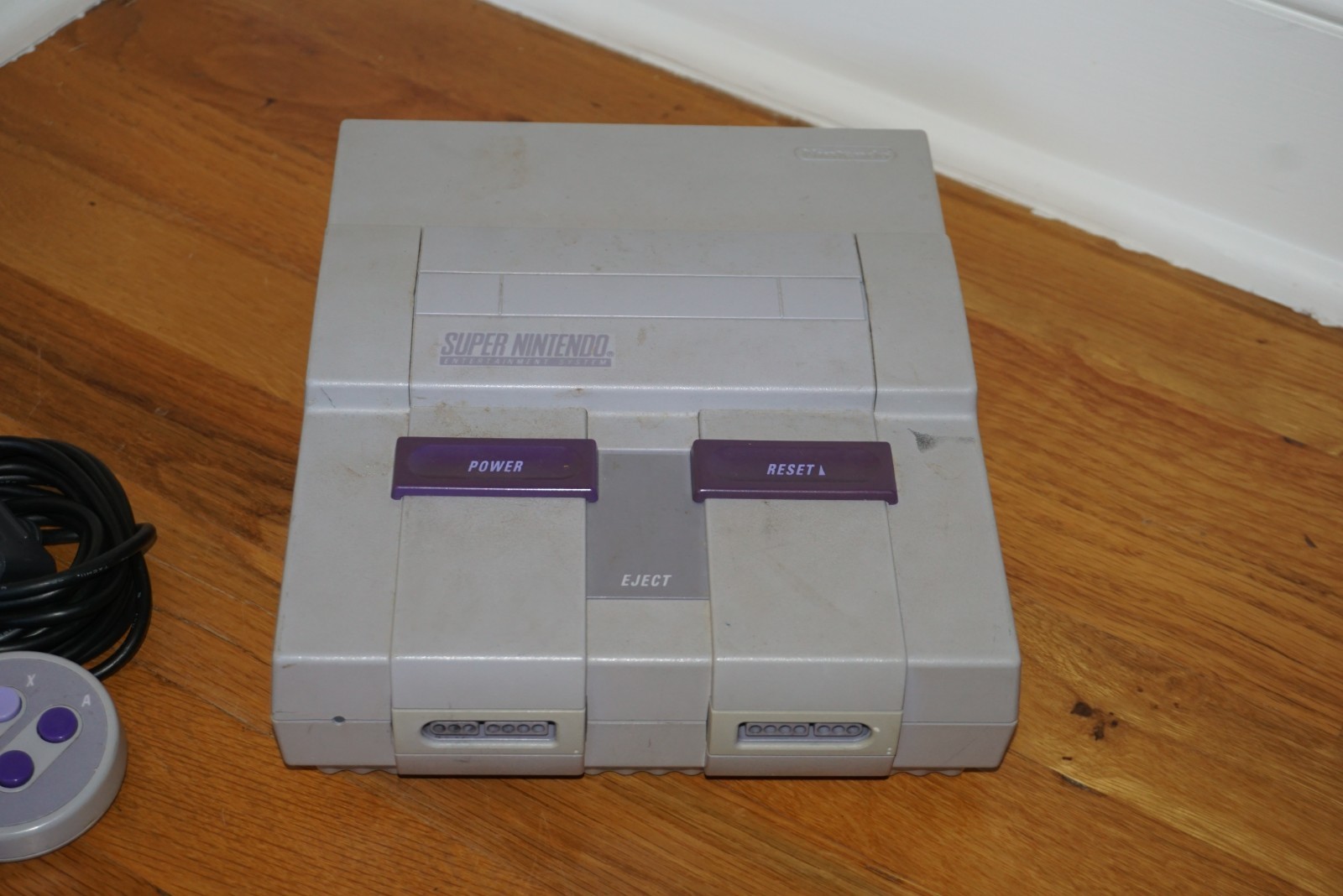 Super Nintendo Control Deck SNS-001 with two controllers-not tested