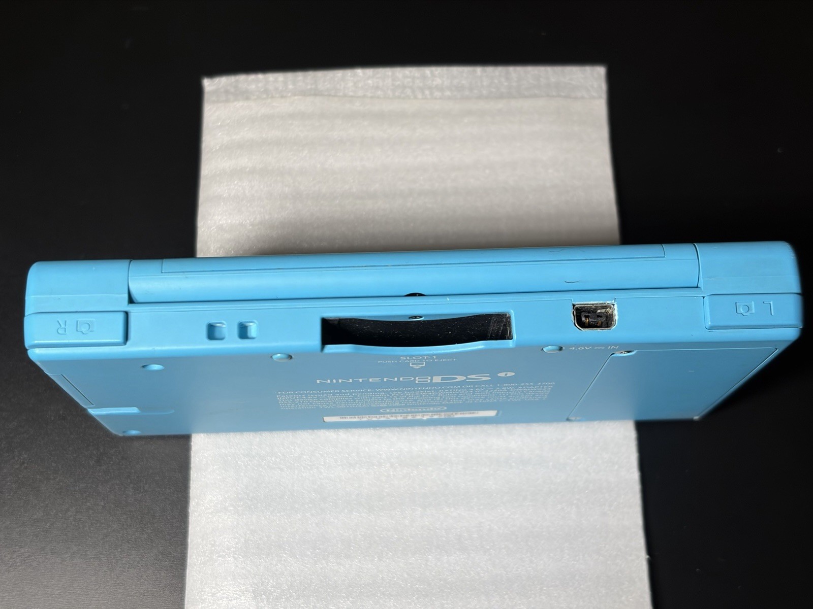 Nintendo DSi Handheld Game Console Blue Complete In Box Very Good