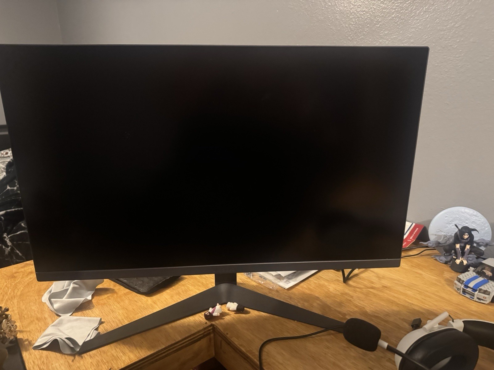 Ps5 digital edition, charging station, 2 ps5 control, LG 27 inch 180 hrz monitor