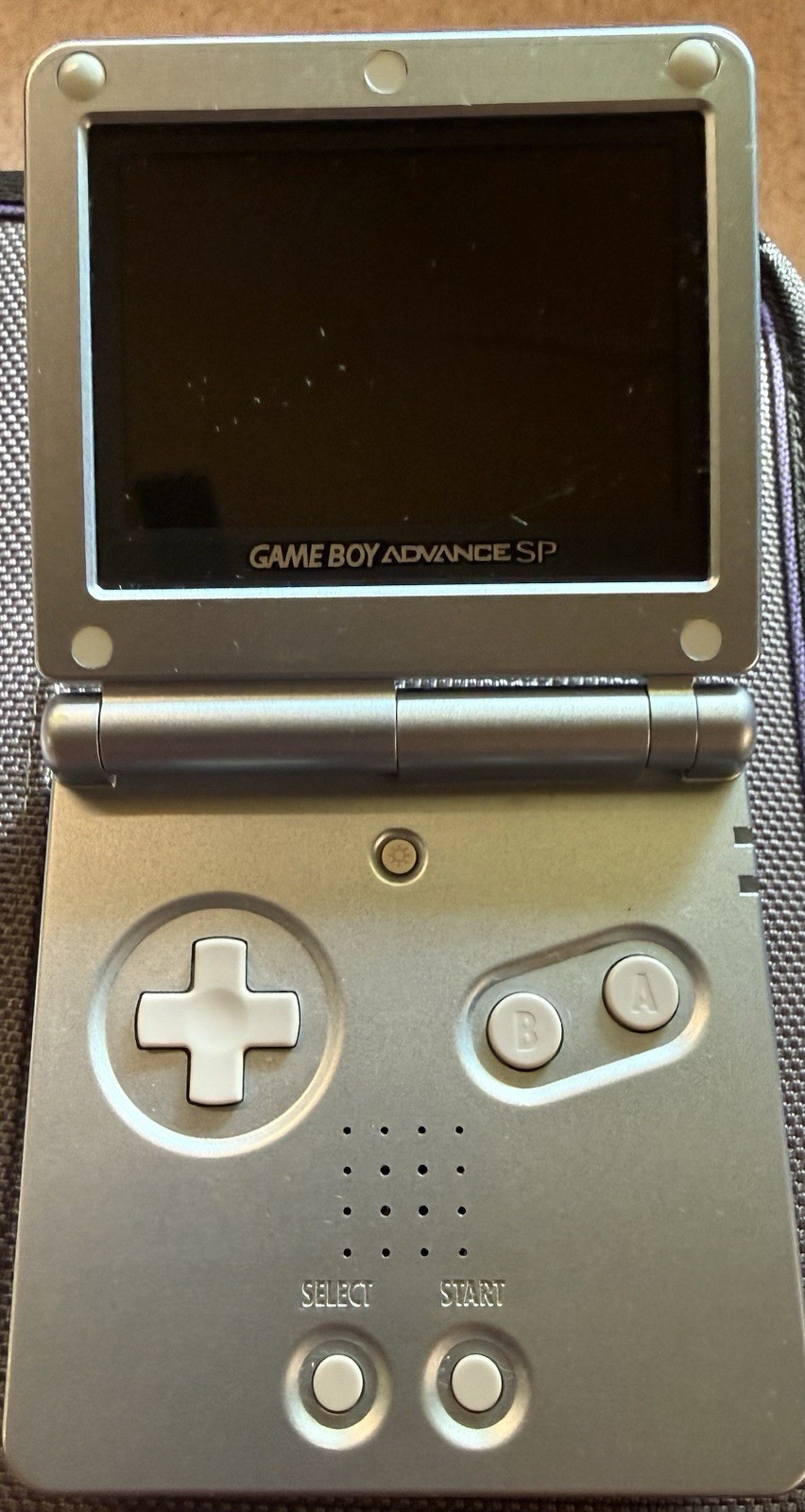 Nintendo GBA SP Platinum Silver AGS-001 + Travel Kit