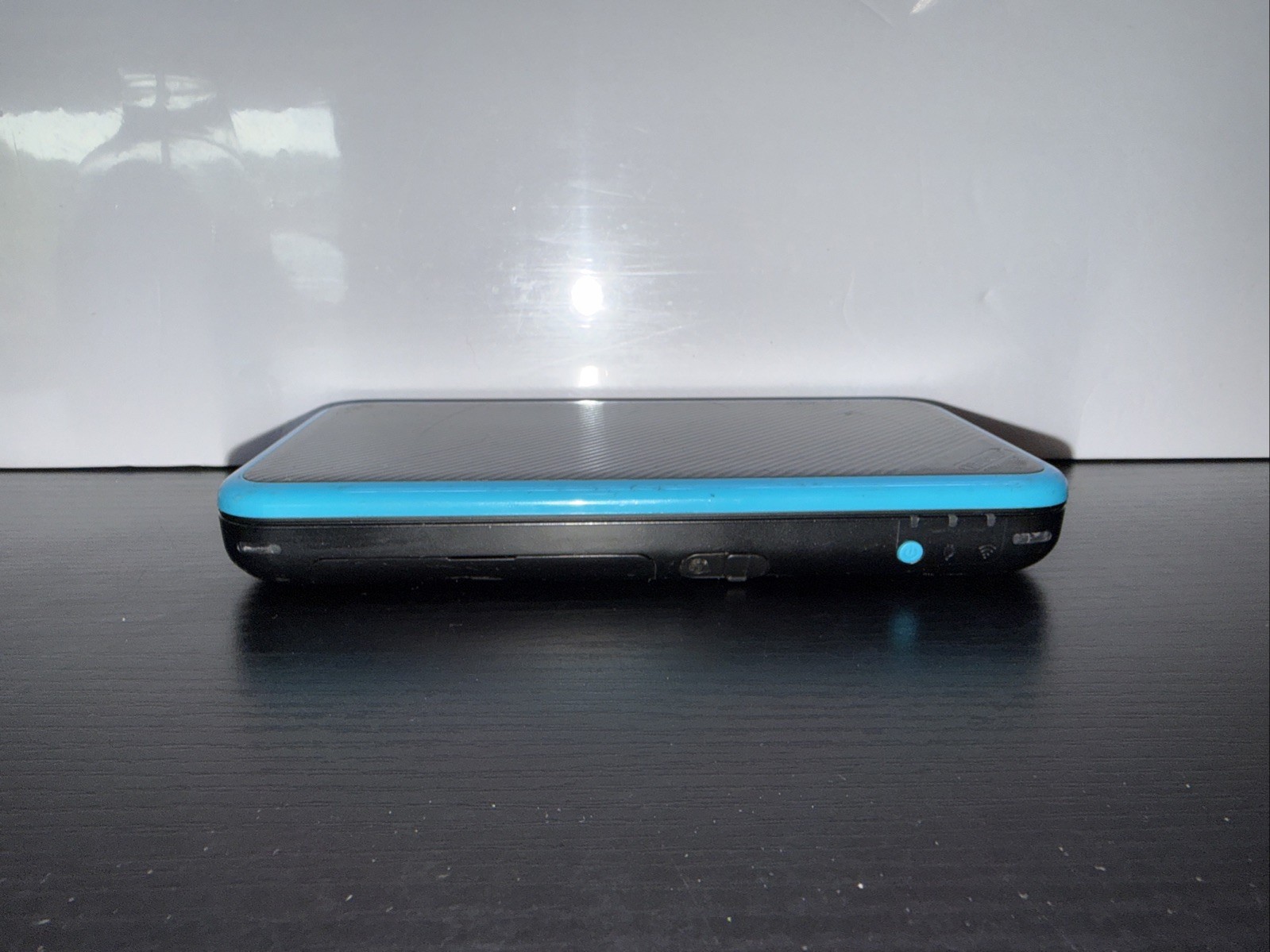 Nintendo 2DS XL Handheld 4GB – Blue And Black