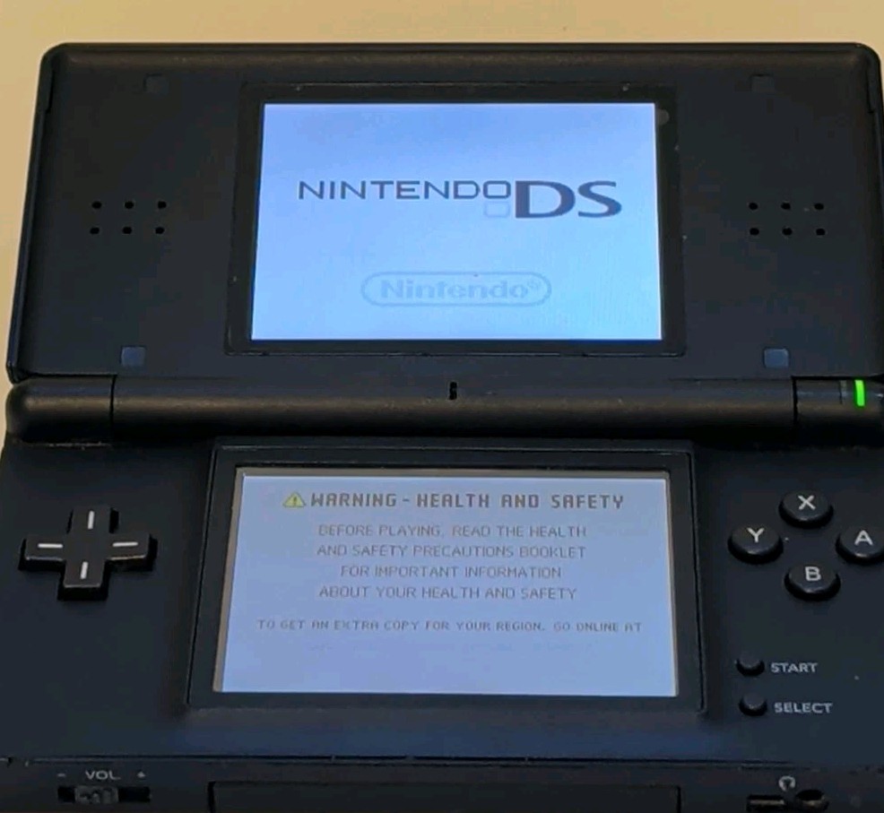 Blue Nintendo DS Lite W/ Stylus & 2 Games Tested NICE
