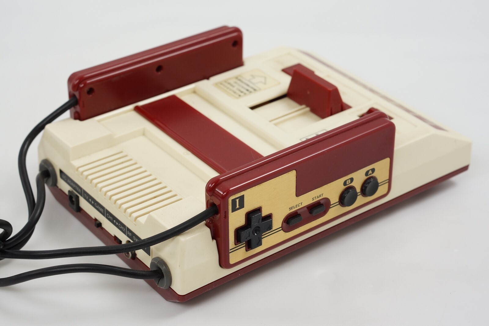 Famicom Console HVC-001 Nintendo wz -Analogue Video Tuner for TV AV Input-