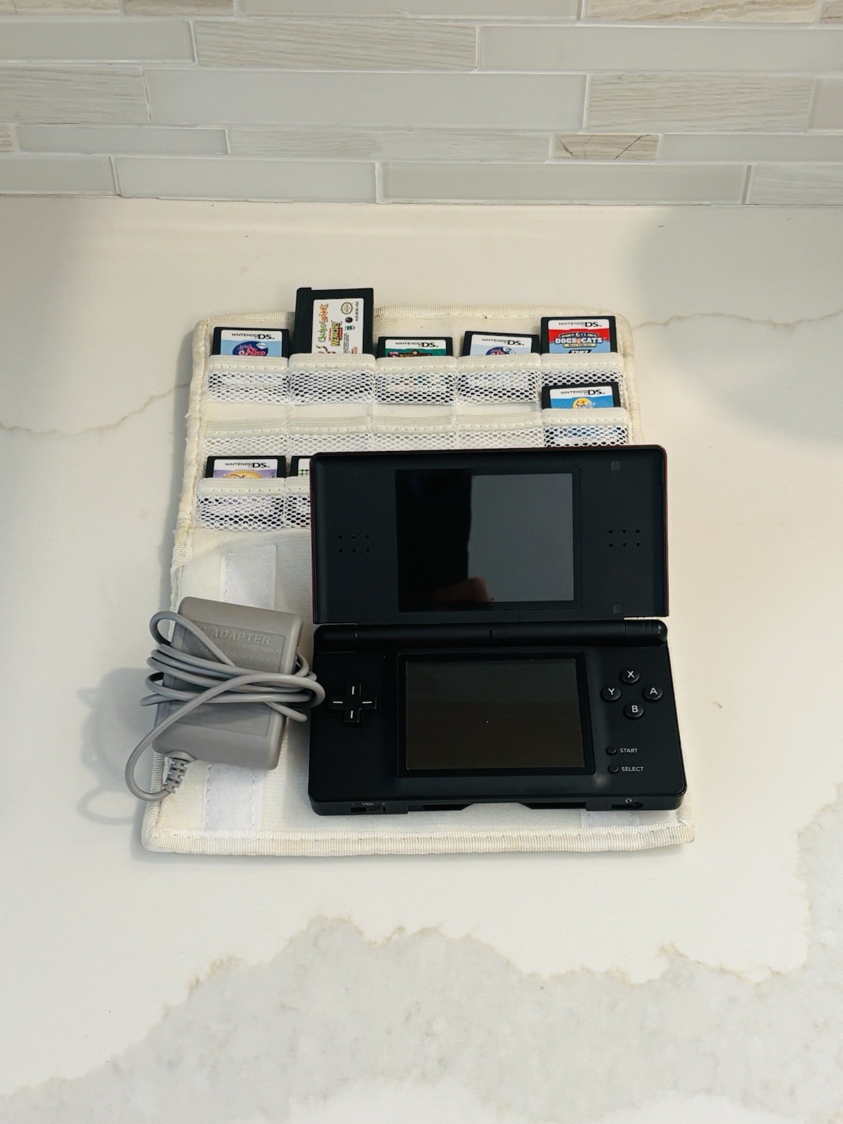 Nintendo DS Lite Console USG-001 Crimson Red/Black w/ 10 Games Charger/Tested