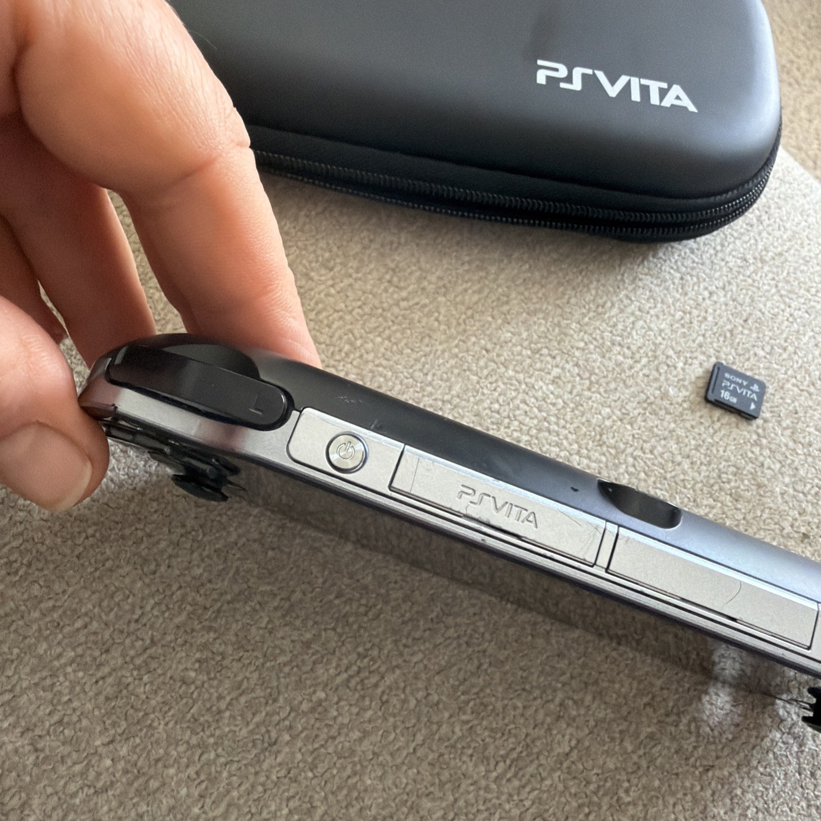 PlayStation Vita PCH-1001 OLED Bundle Tested Nice Condition READ