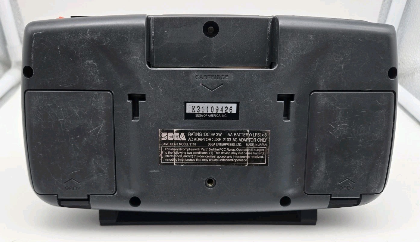 SEGA Game Gear Restored – Recapped, New Glass Lens, AC Adapter, Tested