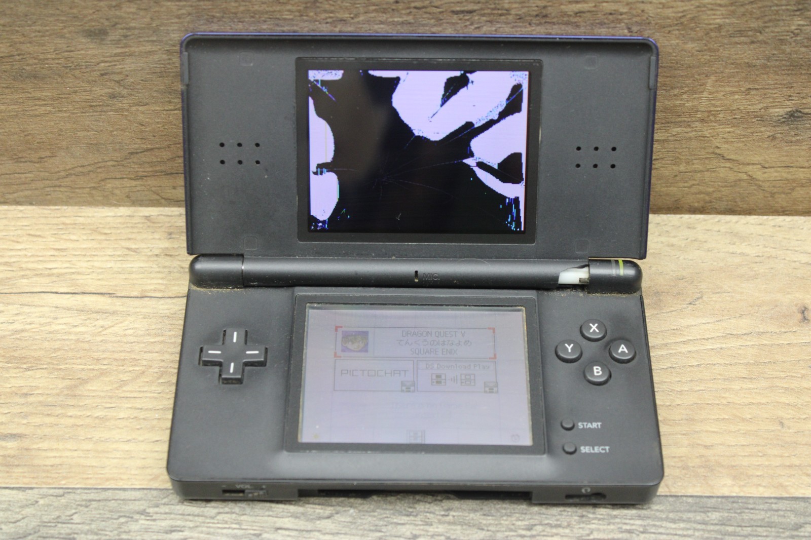 NINTENDO DSLITE USG-001 CONSOLE BLUE **HAS BR0KEN HINGE & TOP SCREEN