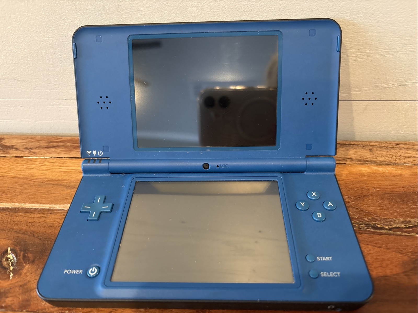 Nintendo DSi XL Handheld Game Console Only UTL-001 Blue