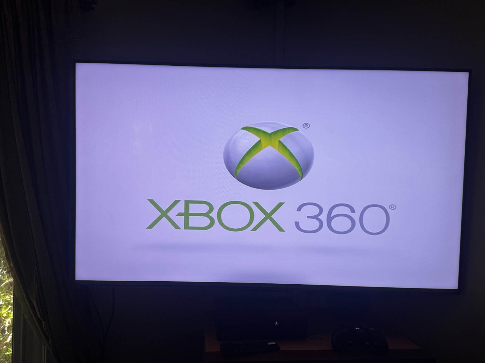 Xbox 360 E Console & Power Supply + 3 controllers 1538 Model Tested 3GB WORKING