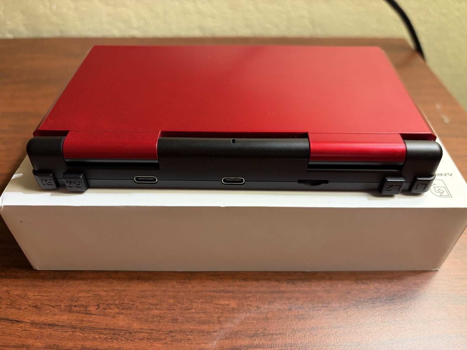 Anbernic RG DS (Red / Black) + 128gb Micro SD – Excellent Condition (No Games)