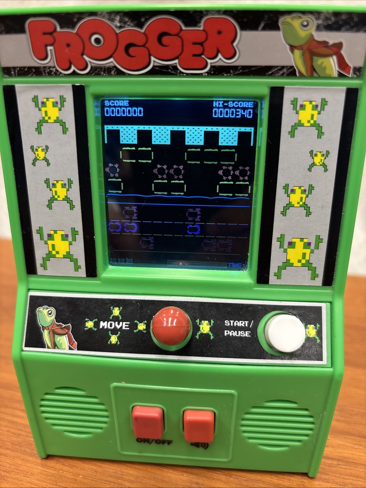 Frogger Retro Handheld Mini Arcade Video Game Konami Works Batteries Included