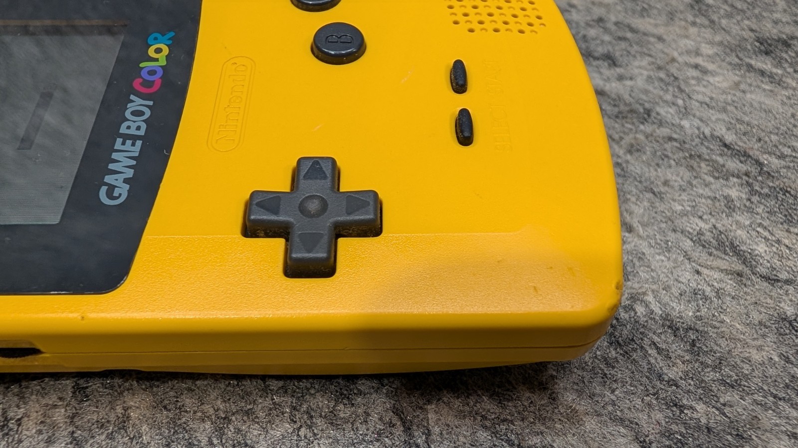 Nintendo Game Boy Color Handheld Console CGB-001 GBC Dandelion Yellow Bundle